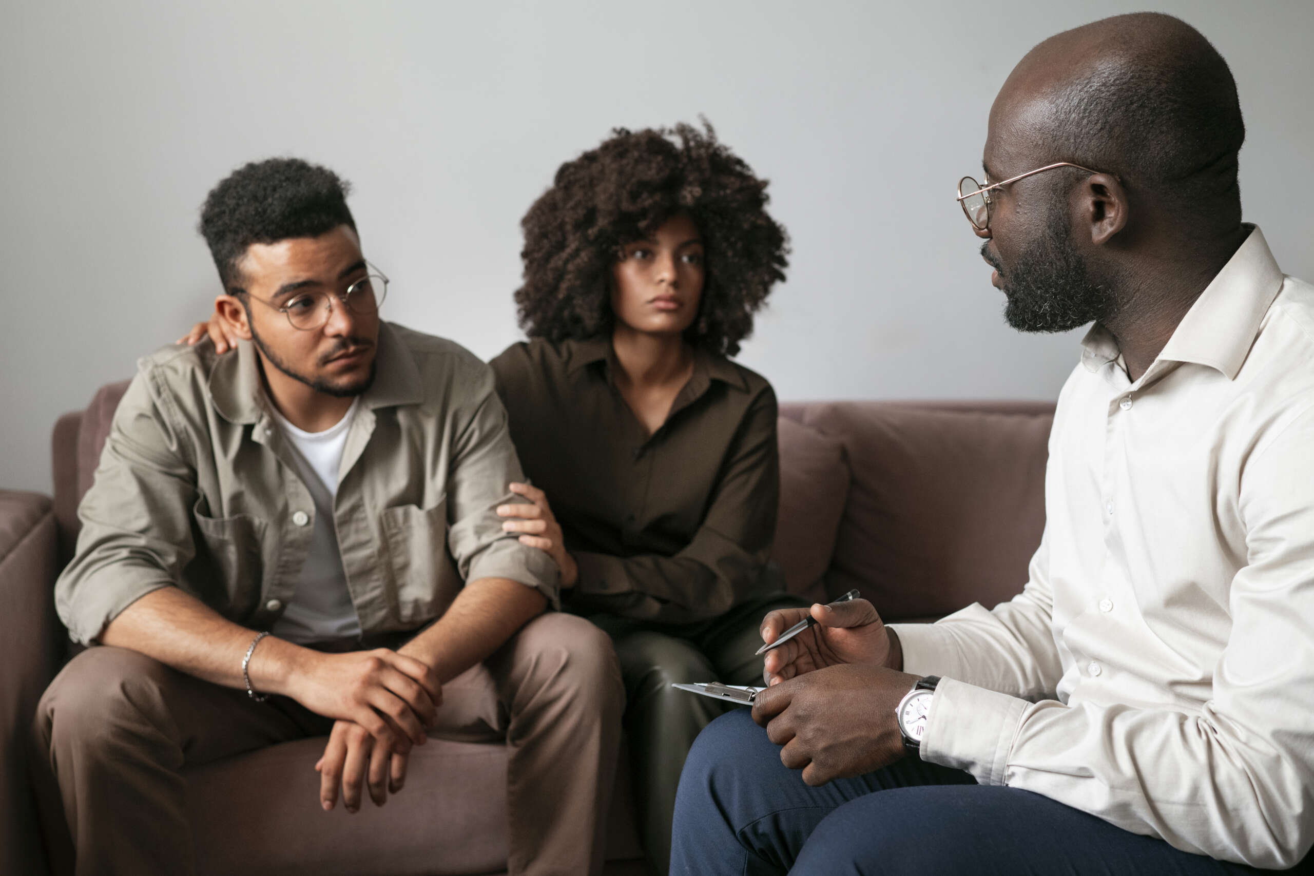 people sharing feelings emotions group therapy session